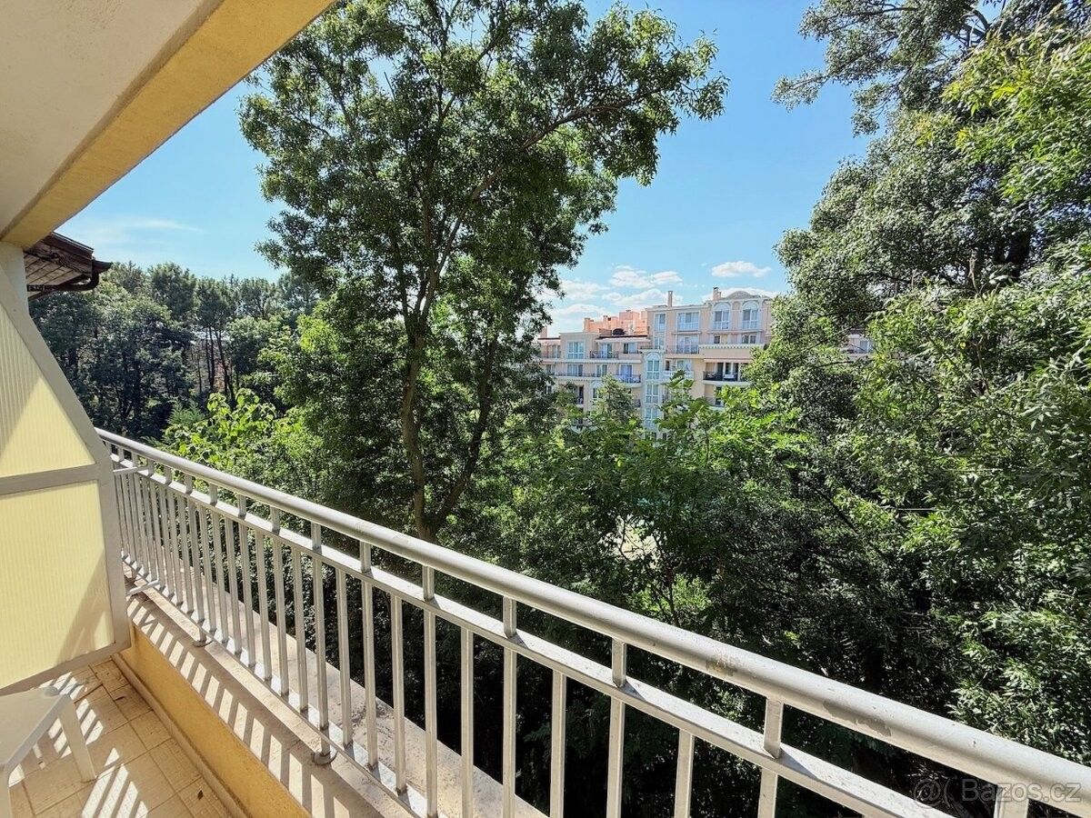 Prodej byt - 987 66, Zahraničí