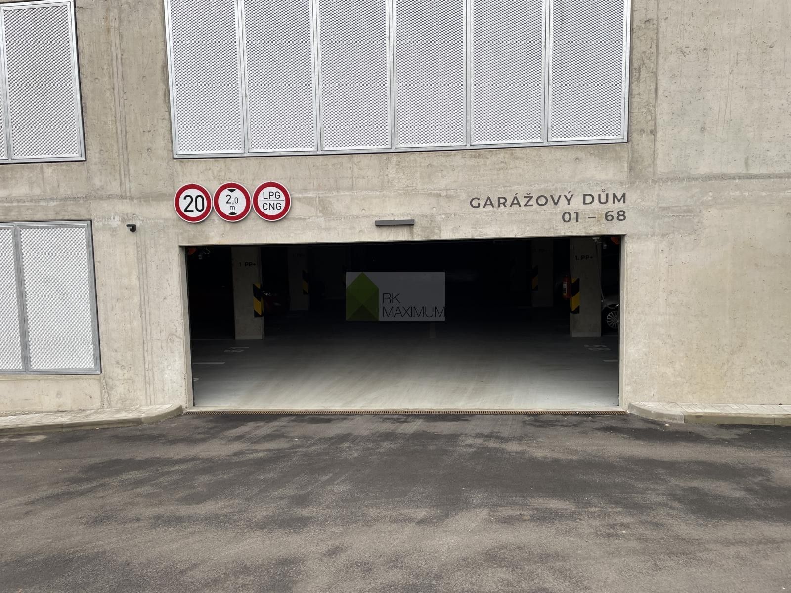 Pronájem ostatní - Choceradská, Praha, 13 m²