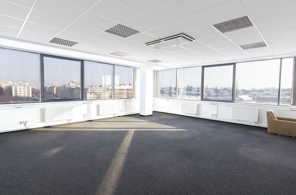 Pronájem kancelář - Praha 3, 30 m²