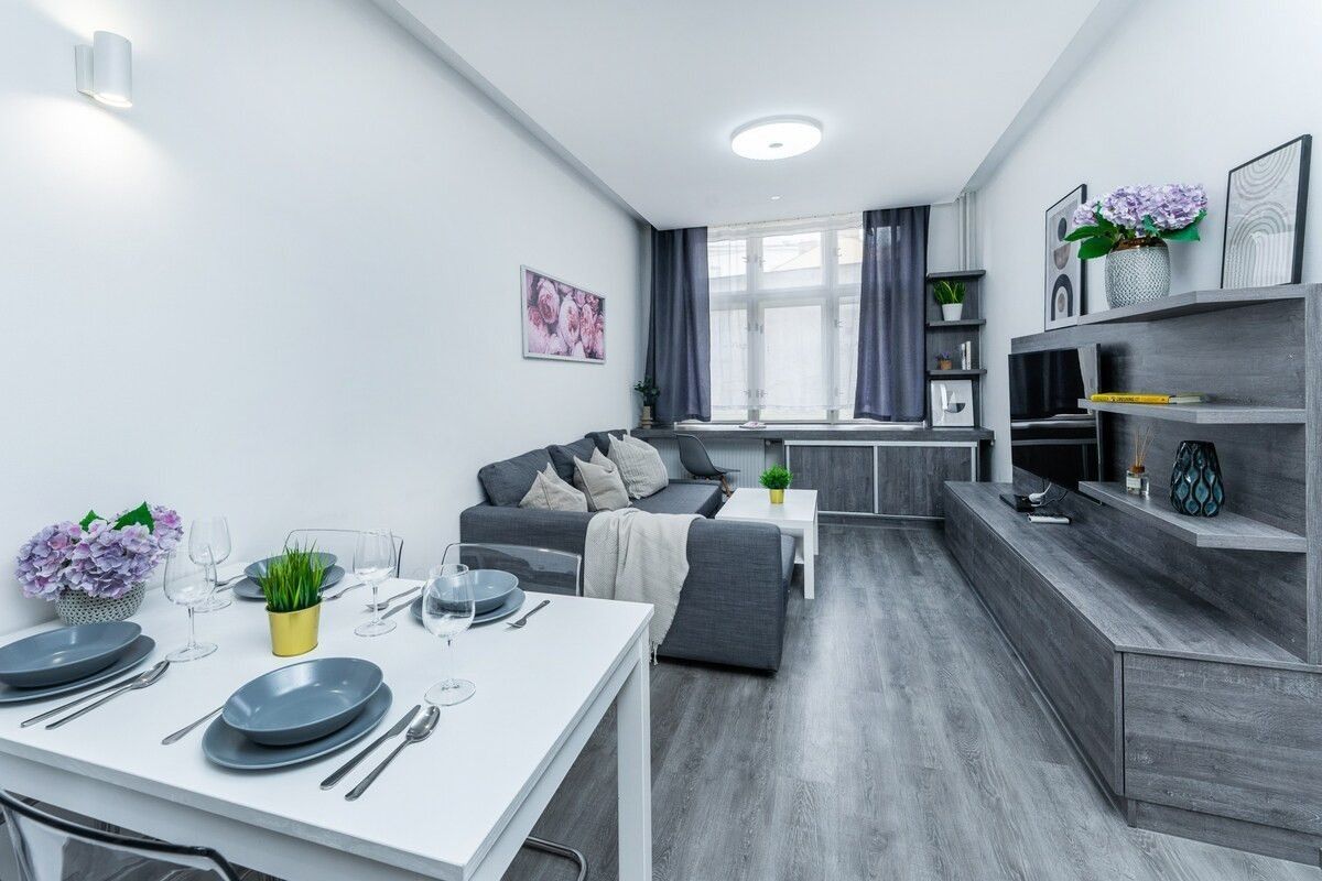 Byty, Opletalova, Praha - Nové Město, 50 m² - 1