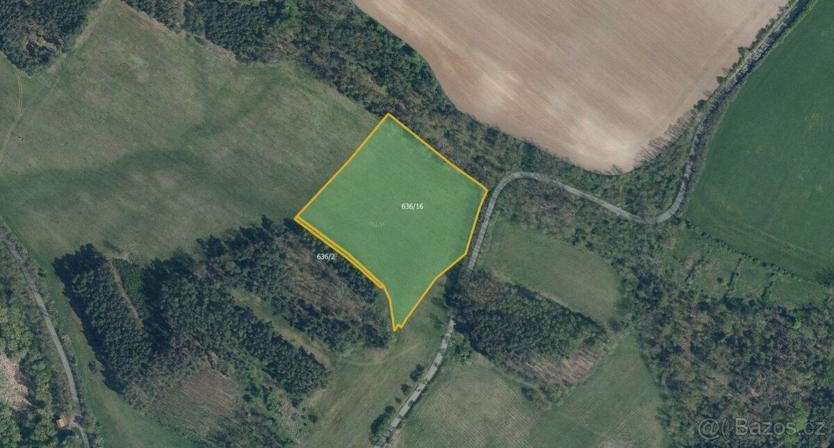 Pozemky pro bydlení, Nebužely, 277 34