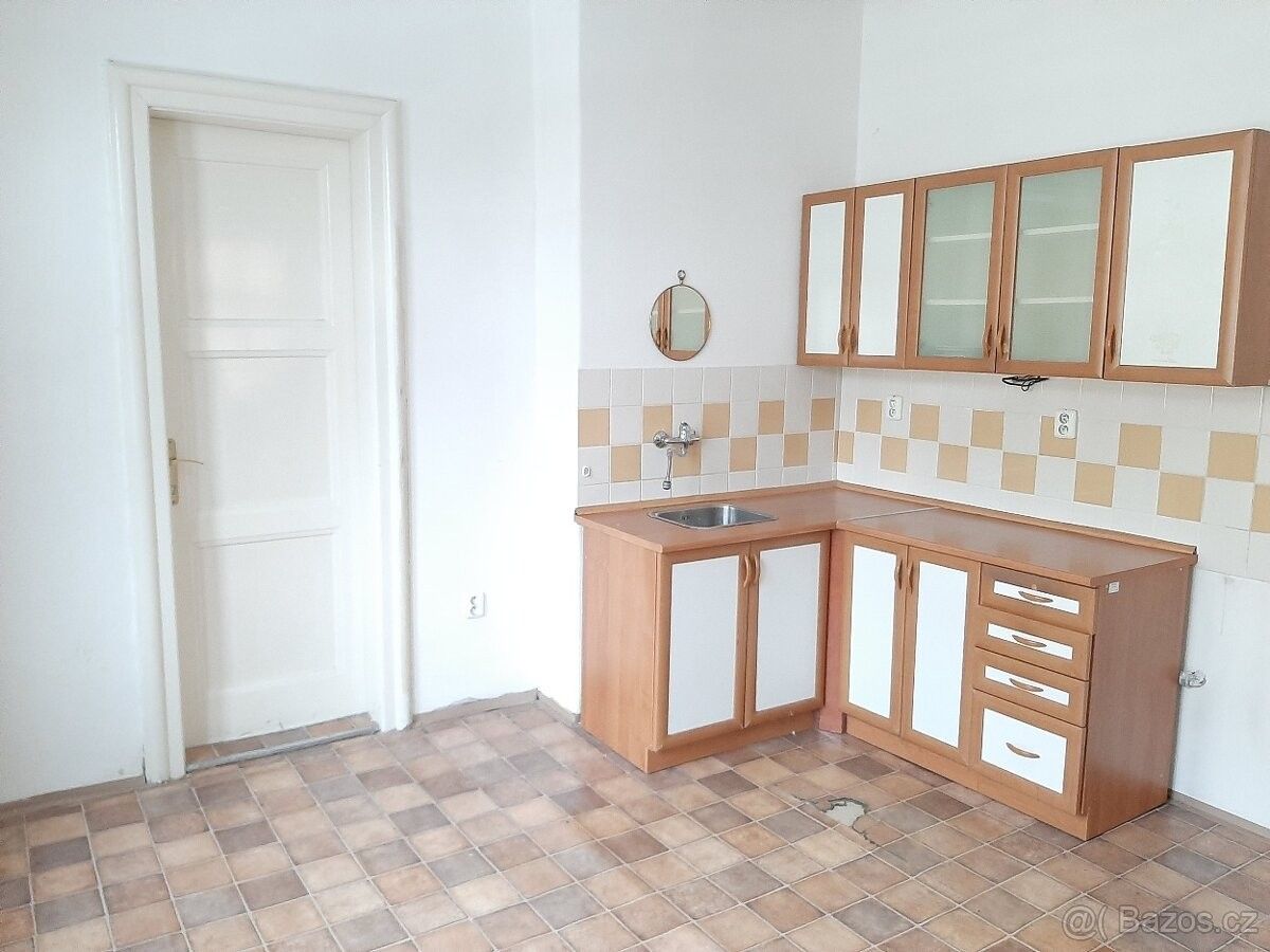 Pronájem kancelář - Frýdek-Místek, 738 01