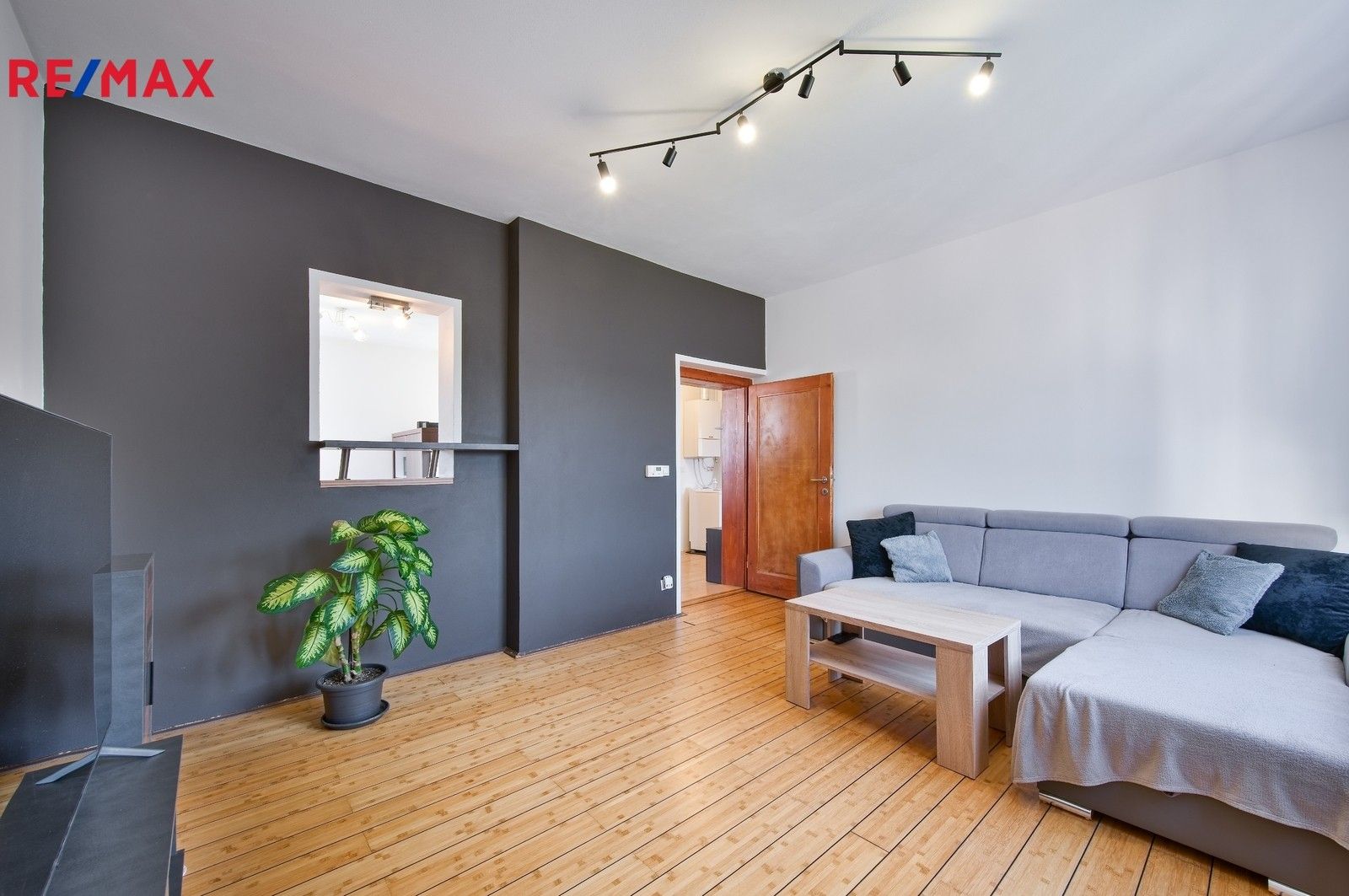 Prodej byt 2+1 - Vilová, Cheb, 63 m²