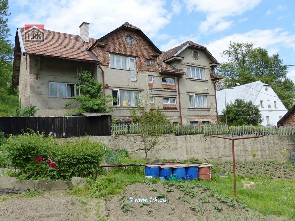 Rodinné domy, Cotkytle, 561 32