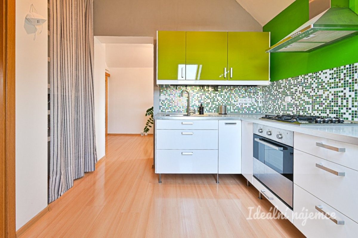 Pronájem byt 3+kk - Berkova, Brno, 91 m²