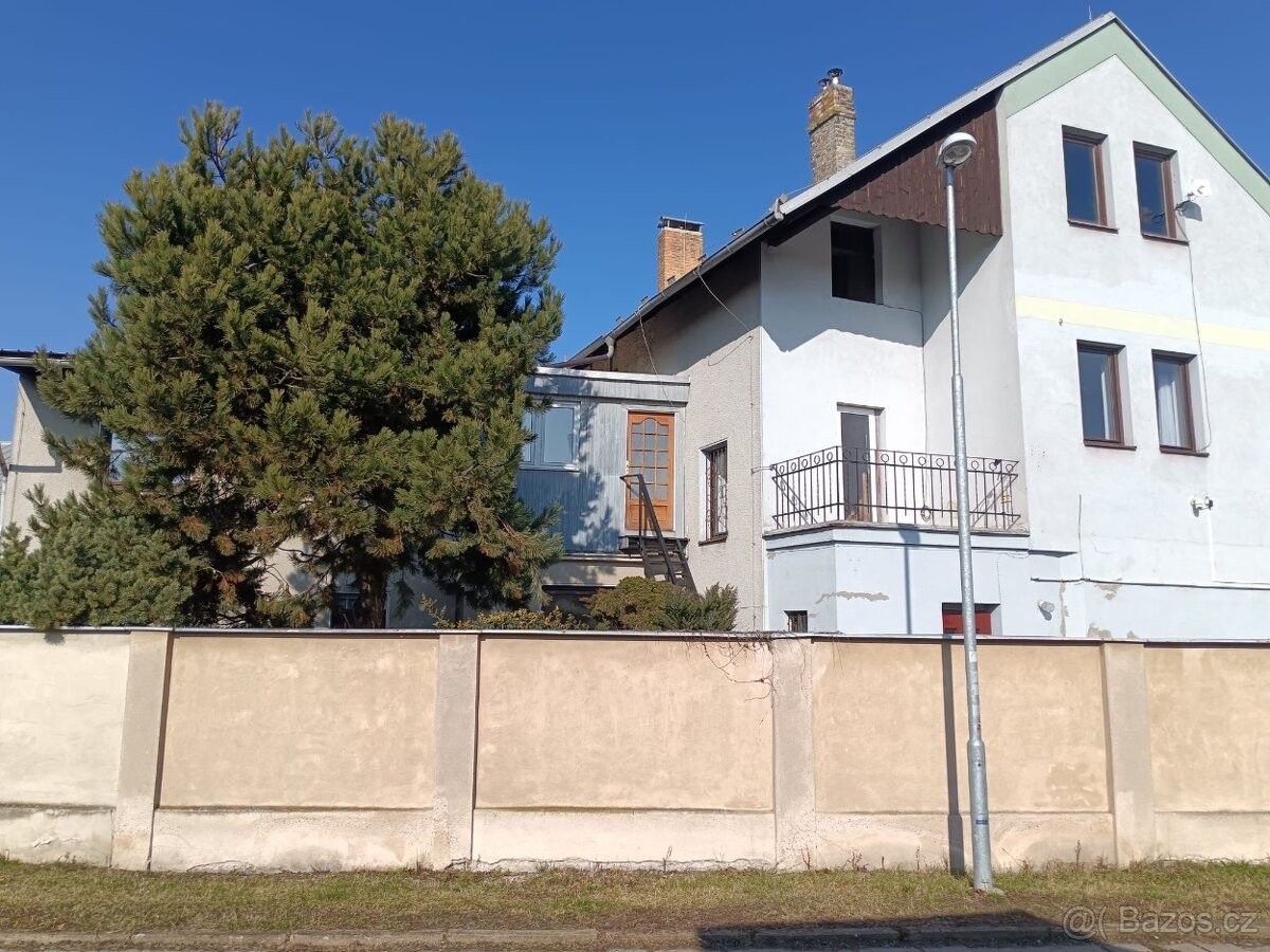 Prodej rodinný dům - Sadská, 289 12