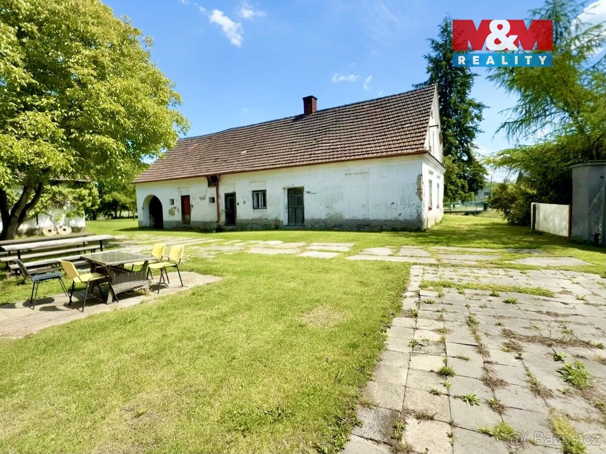 Prodej rodinný dům - Bartošovice, 742 13