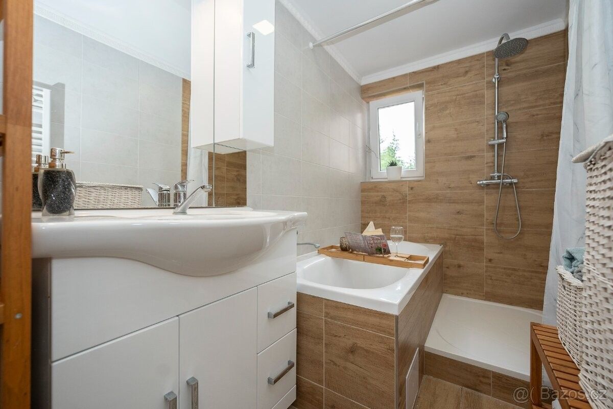 Pronájem rodinný dům - Stračov, 503 14