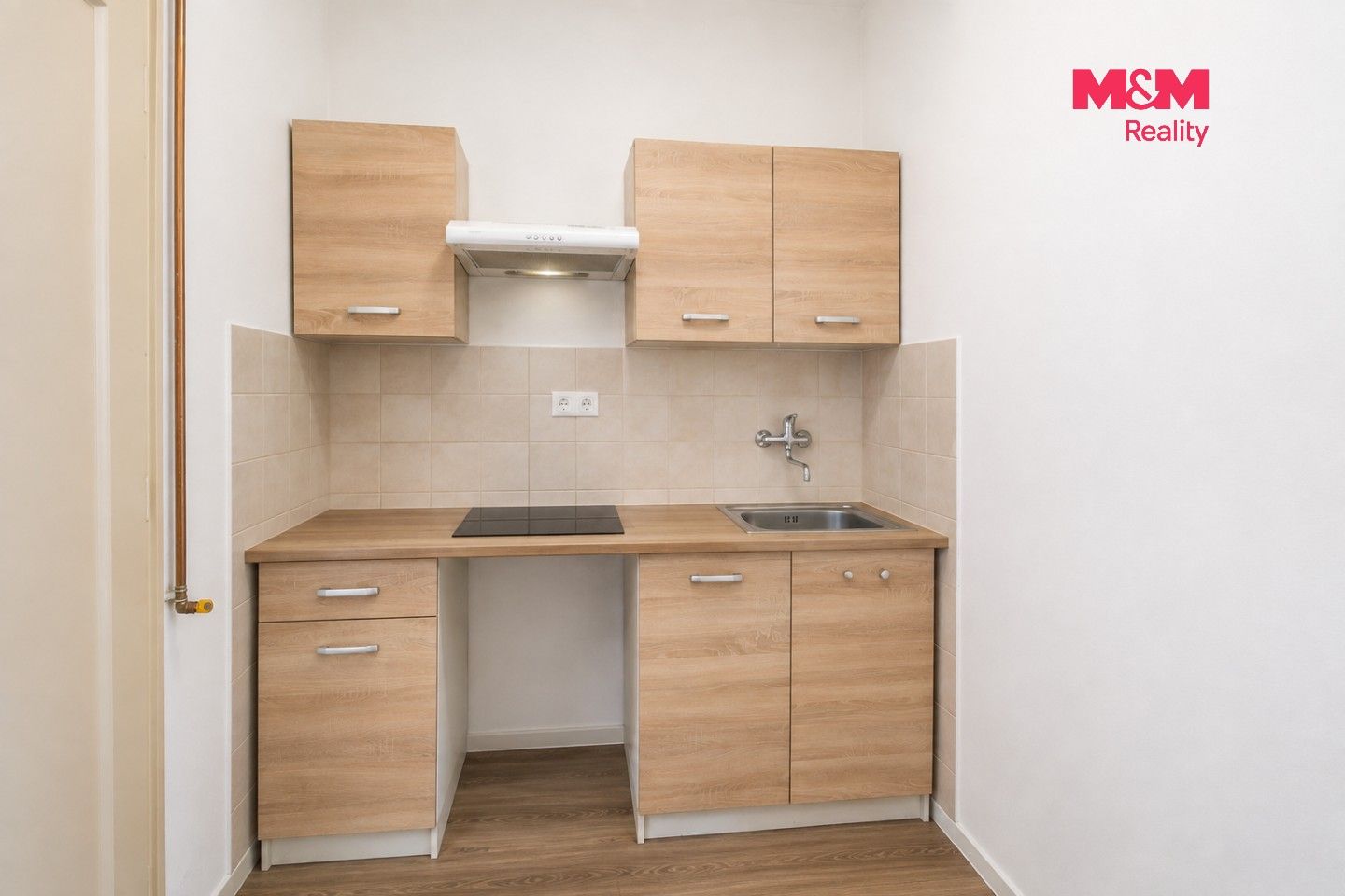 1+kk, Hanusova, Praha, 29 m² - 2