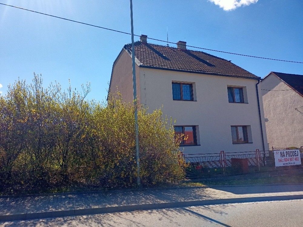 Rodinné domy, Bojkovice, 687 71 - 1