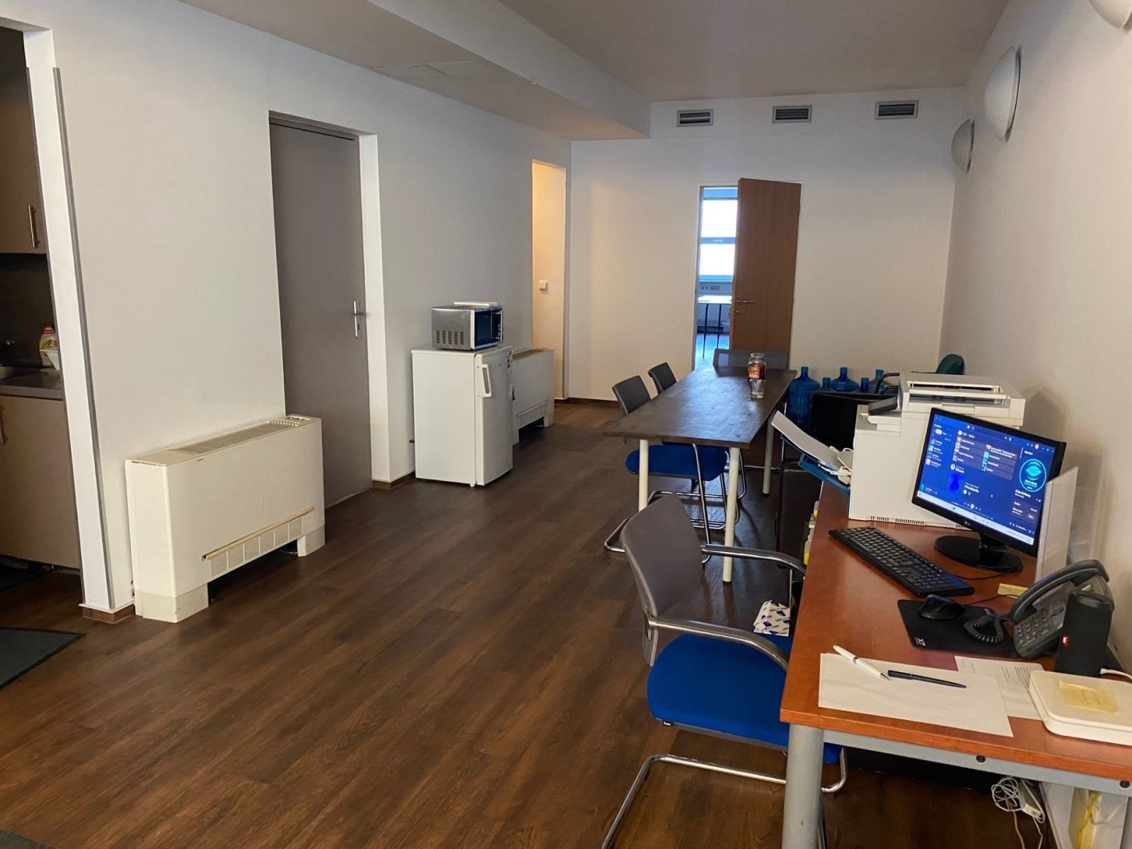 Pronájem kancelář - Štefánikova, Praha - Smíchov, 180 m² - 5