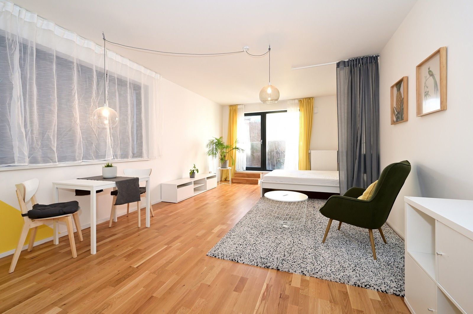 1+kk, Plzeňská 3352, Praha, 44 m²