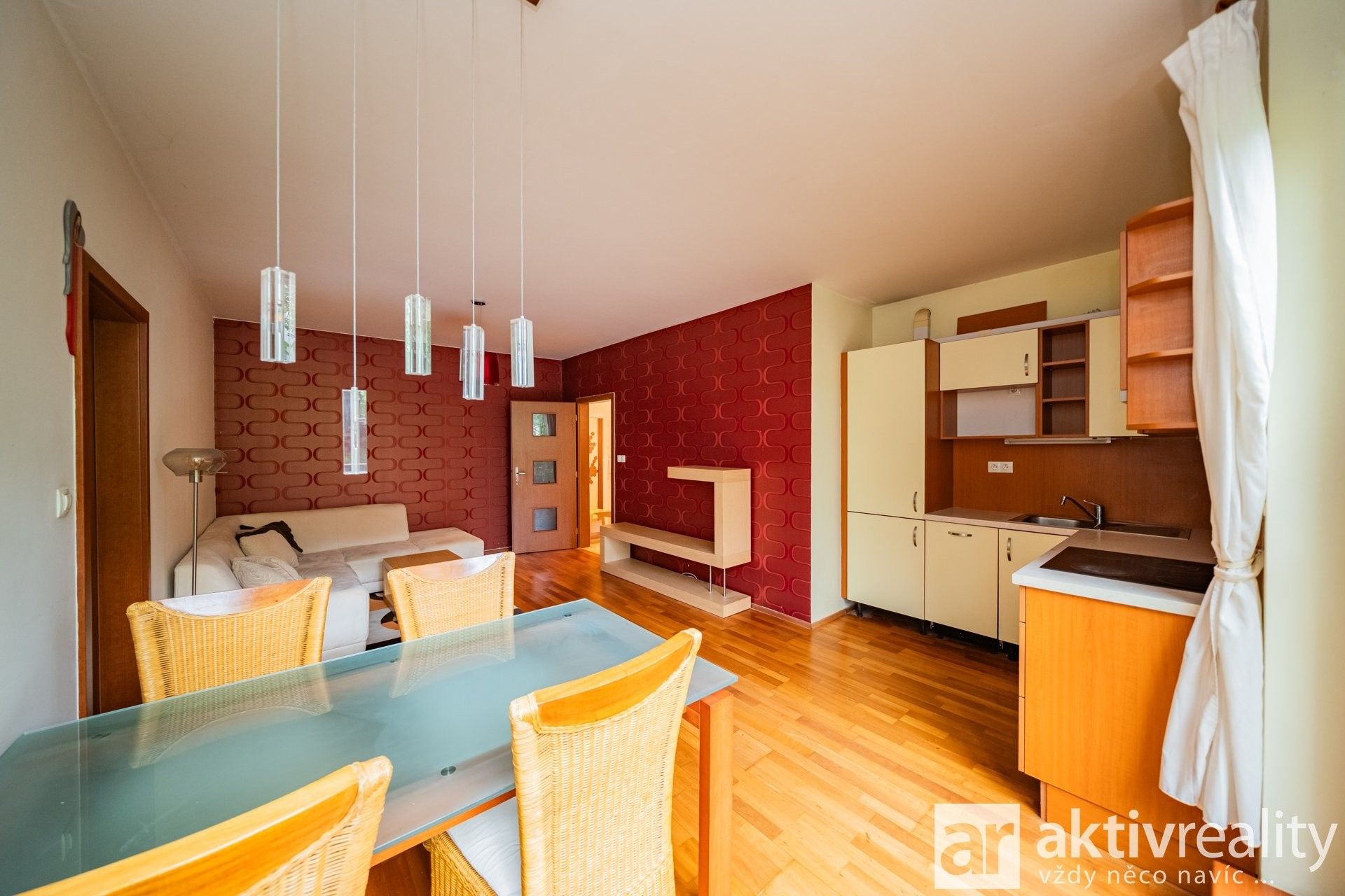 Byt 2+kk · 49 m² · Na Císařce, Praha - 3