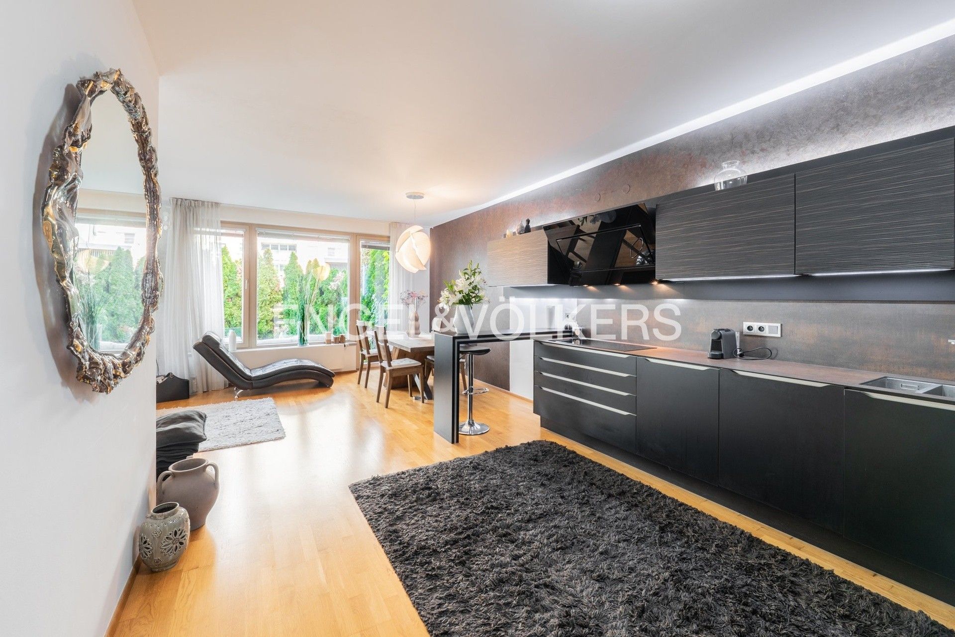 Pronájem byt 3+kk - Jeseniova 2863, Praha Žižkov, 88 m² - 5