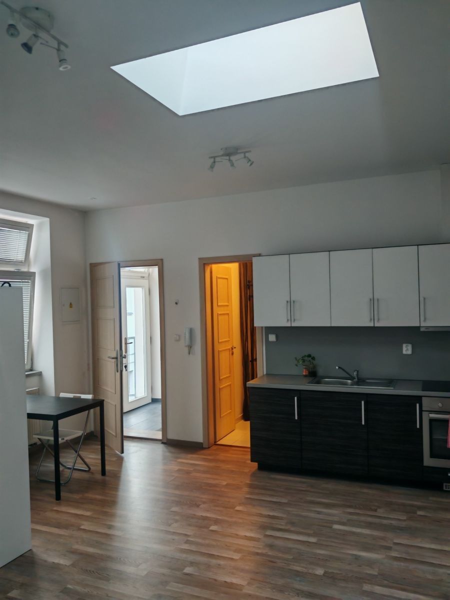1+kk, Roháčova, Praha - Žižkov, 35 m² - 2