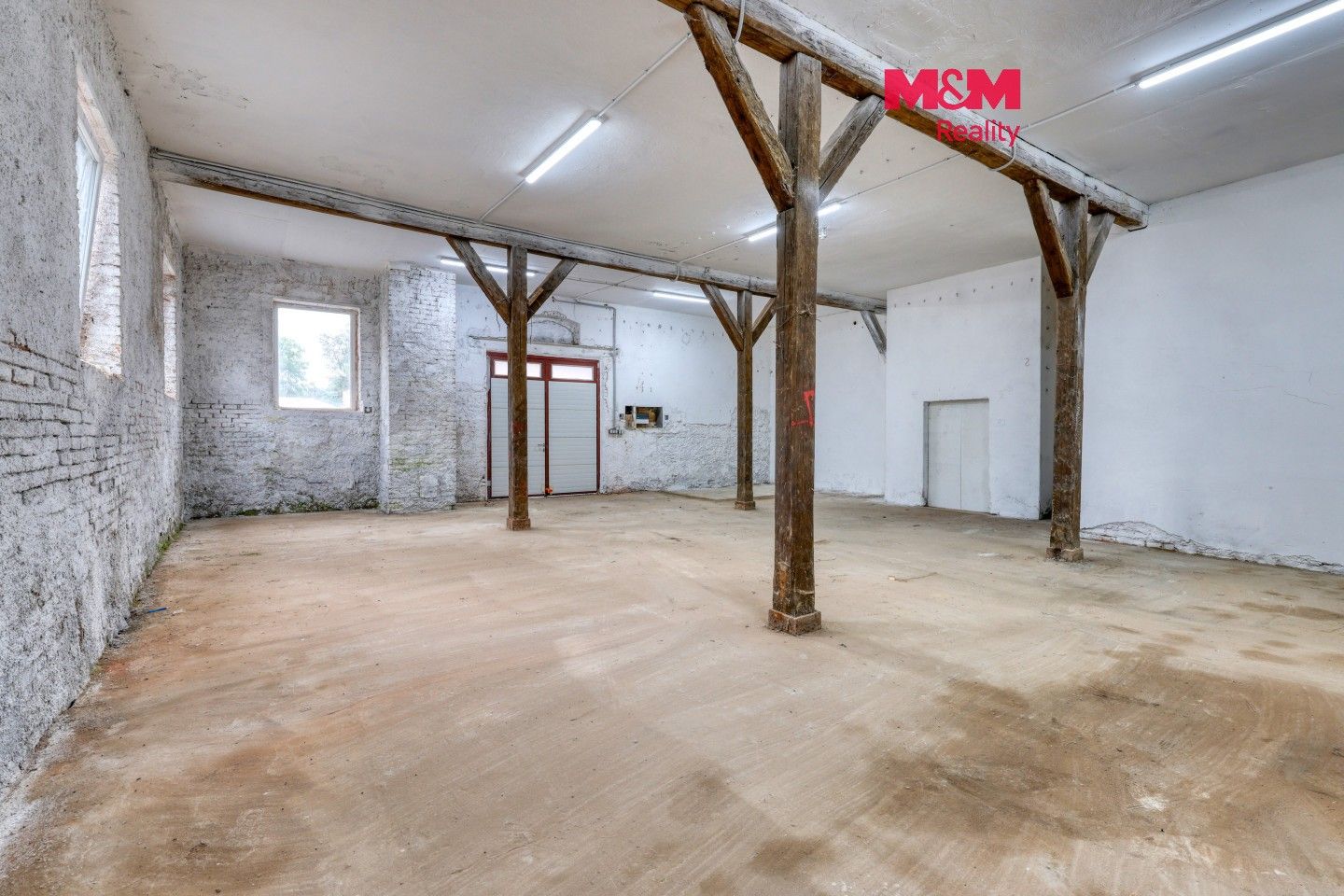 Sklady, Klabava, 128 m²