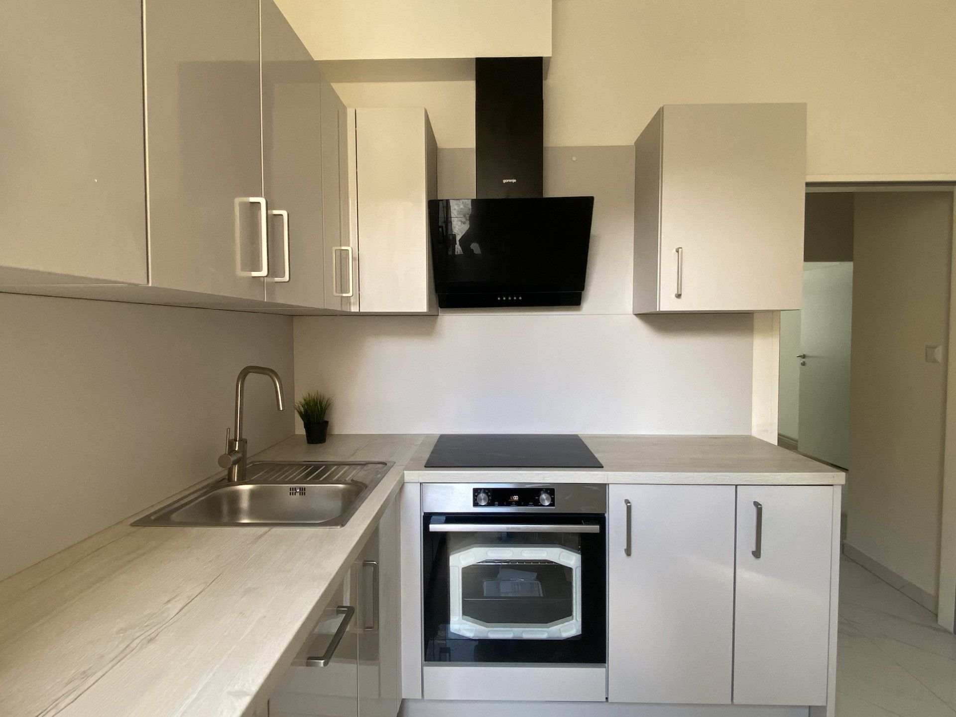 2+1, Koptova, Karlovy Vary, 76 m²