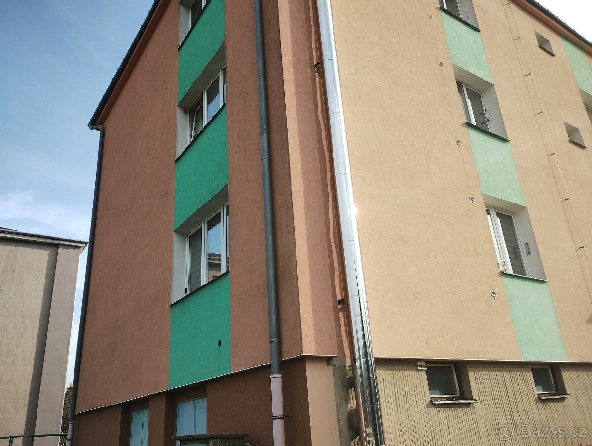 Byty, Libouchec, 403 35