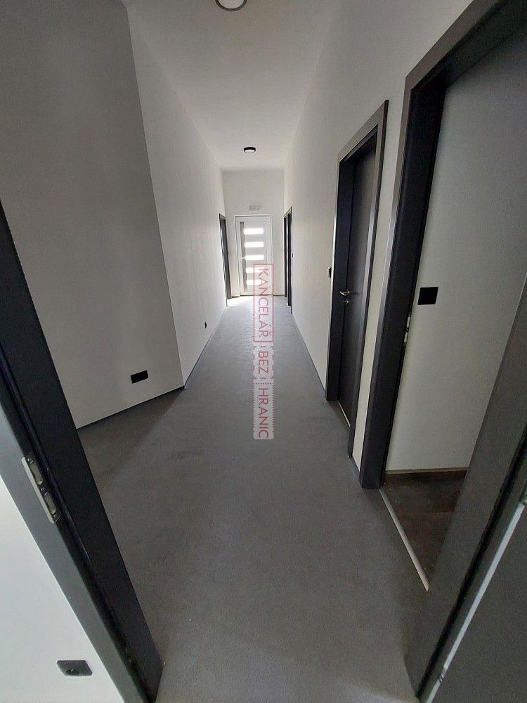 Sklad · 756 m² · Medlovice, okres Uherské Hradiště - 4