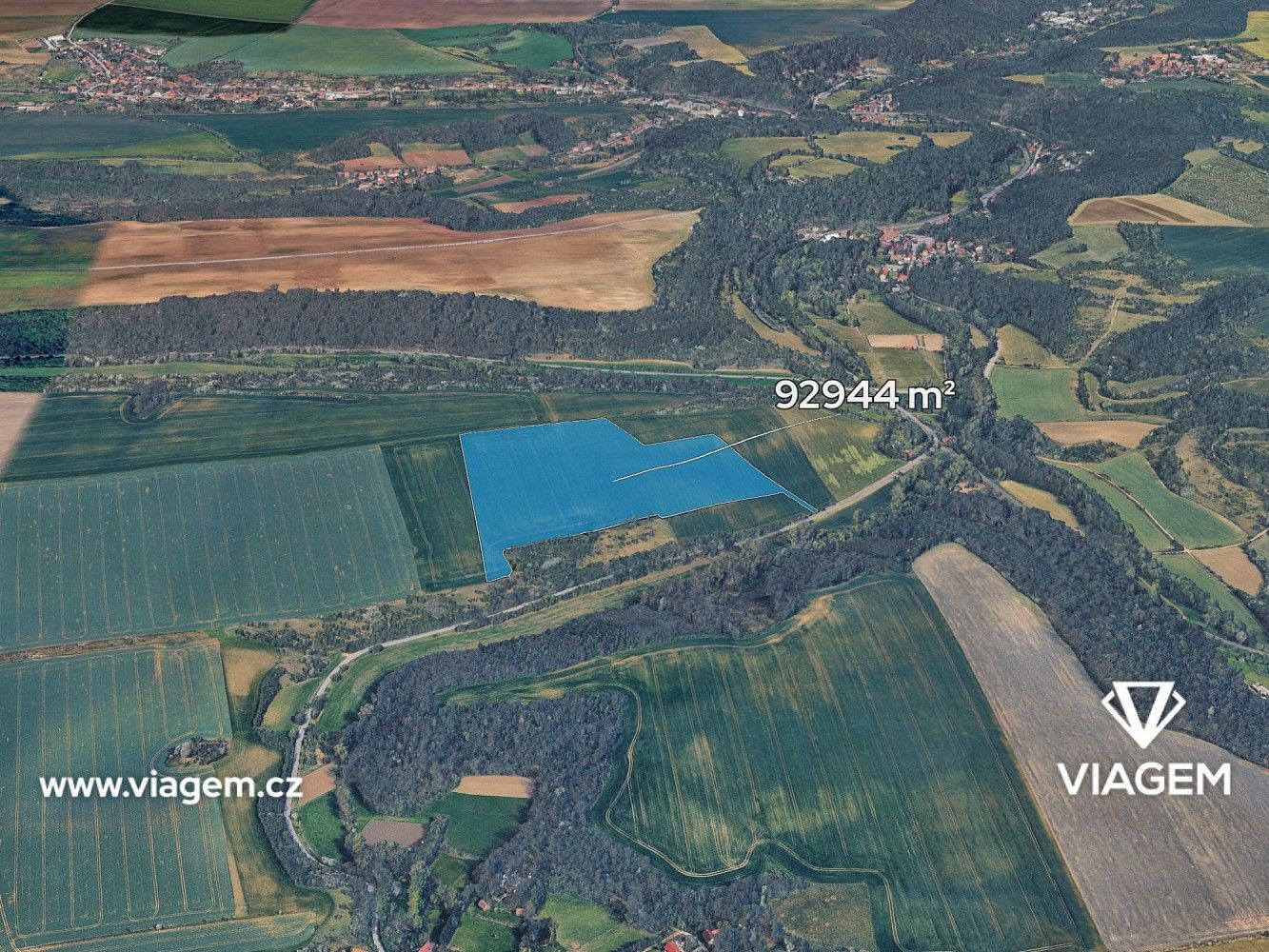 Zemědělský pozemek, 92 944 m²