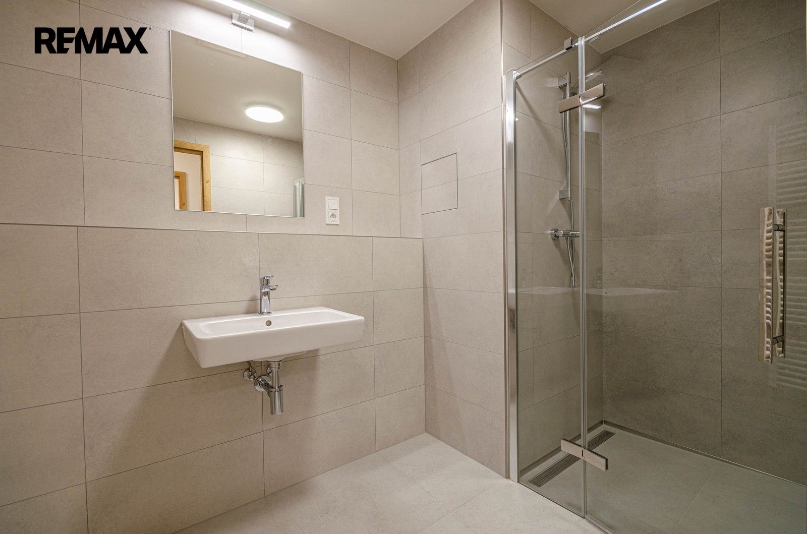 Prodej byt 3+kk - Vodárenská 3418, Mělník, 85 m² - 5