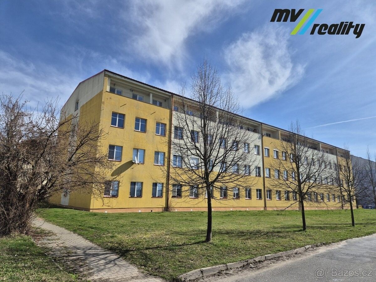 Prodej byt 2+1 - Milovice nad Labem, 289 24, 57 m²