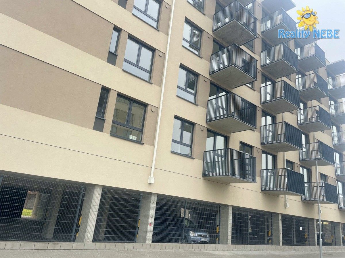 Pronájem byt 2+kk - Nádražní, Kralupy nad Vltavou, 40 m²