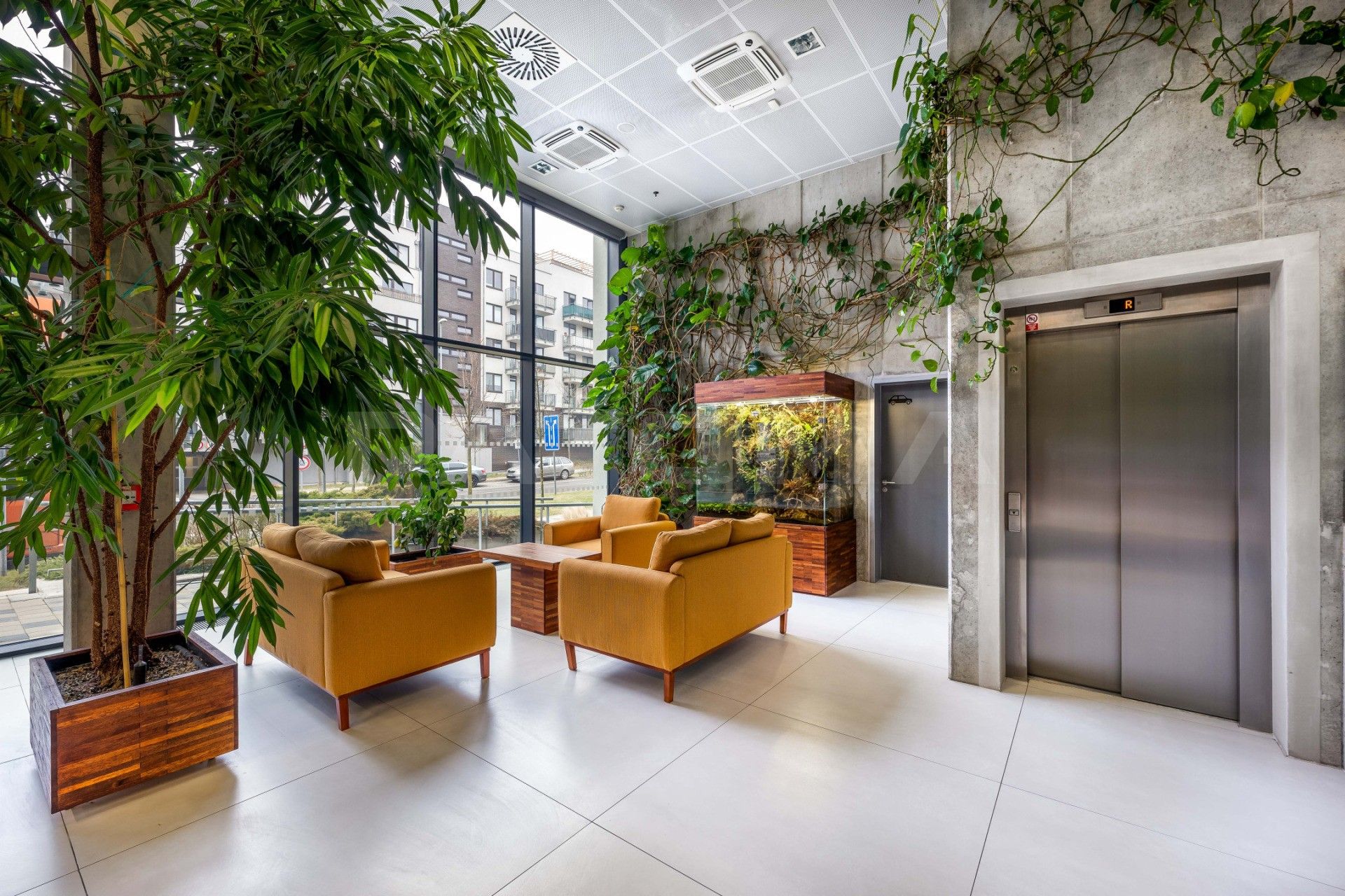 Pronájem kancelář - Laurinova, Praha, 566 m²