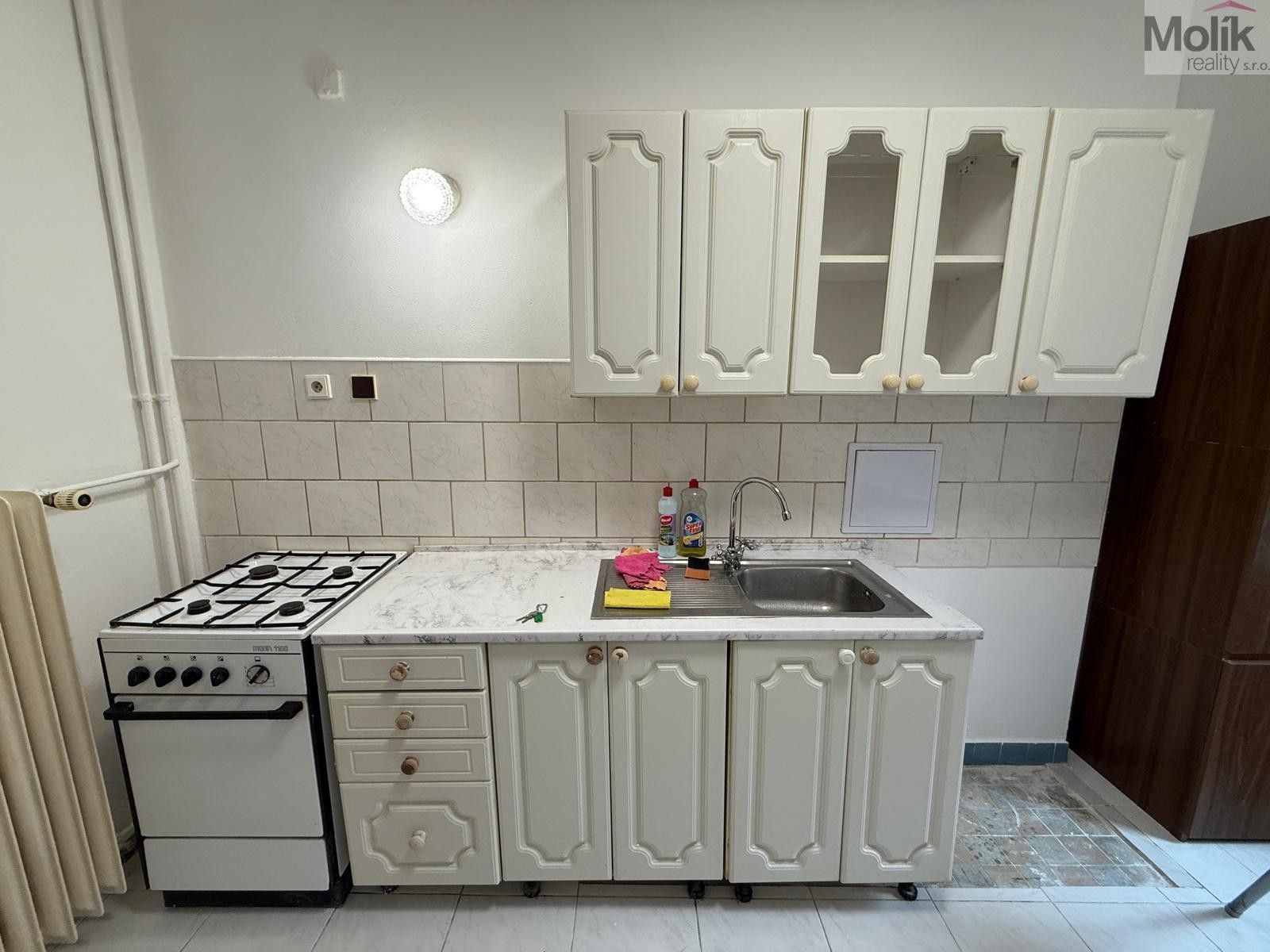 1+1, tř. Budovatelů, Most, 35 m² - 1