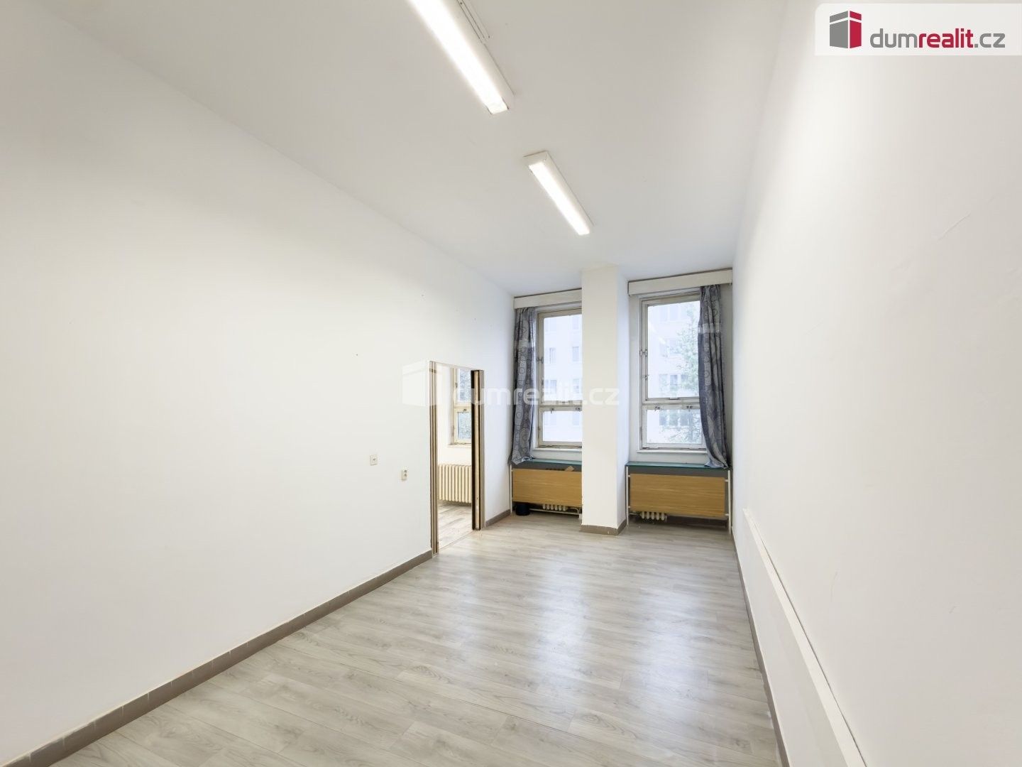 Obchodní prostory · 216 m² · J. Opletala, České Budějovice - 4