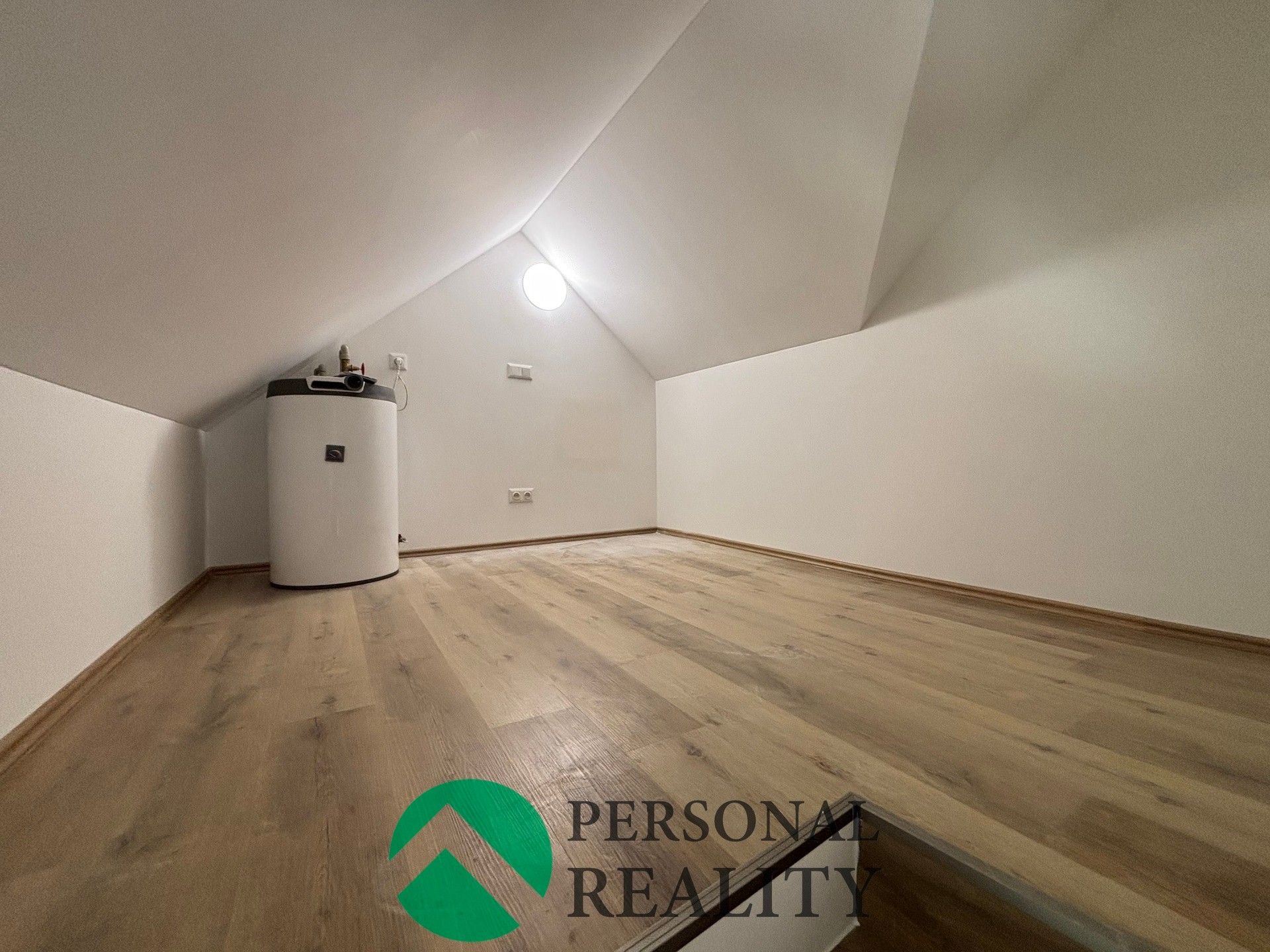 Pronájem byt 1+kk - U Památníku, Nový Bydžov, 46 m² - 5