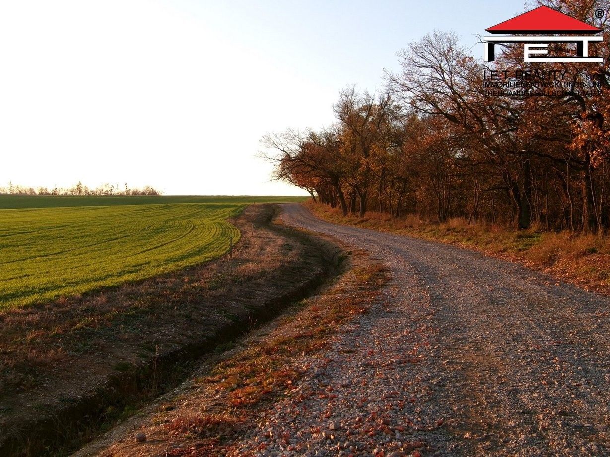 Louky, Vranovice, 6 440 m²