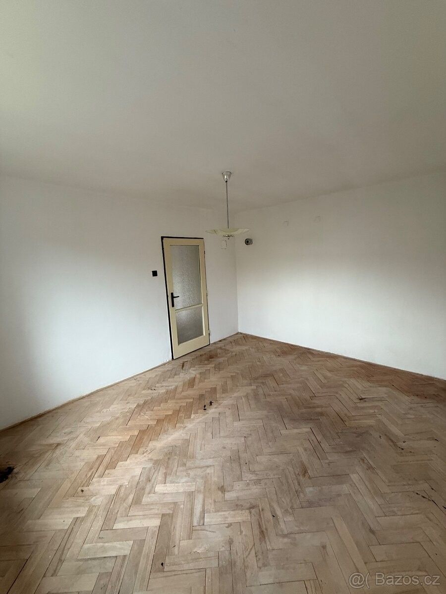 Prodej byt - Hluboká, 539 73