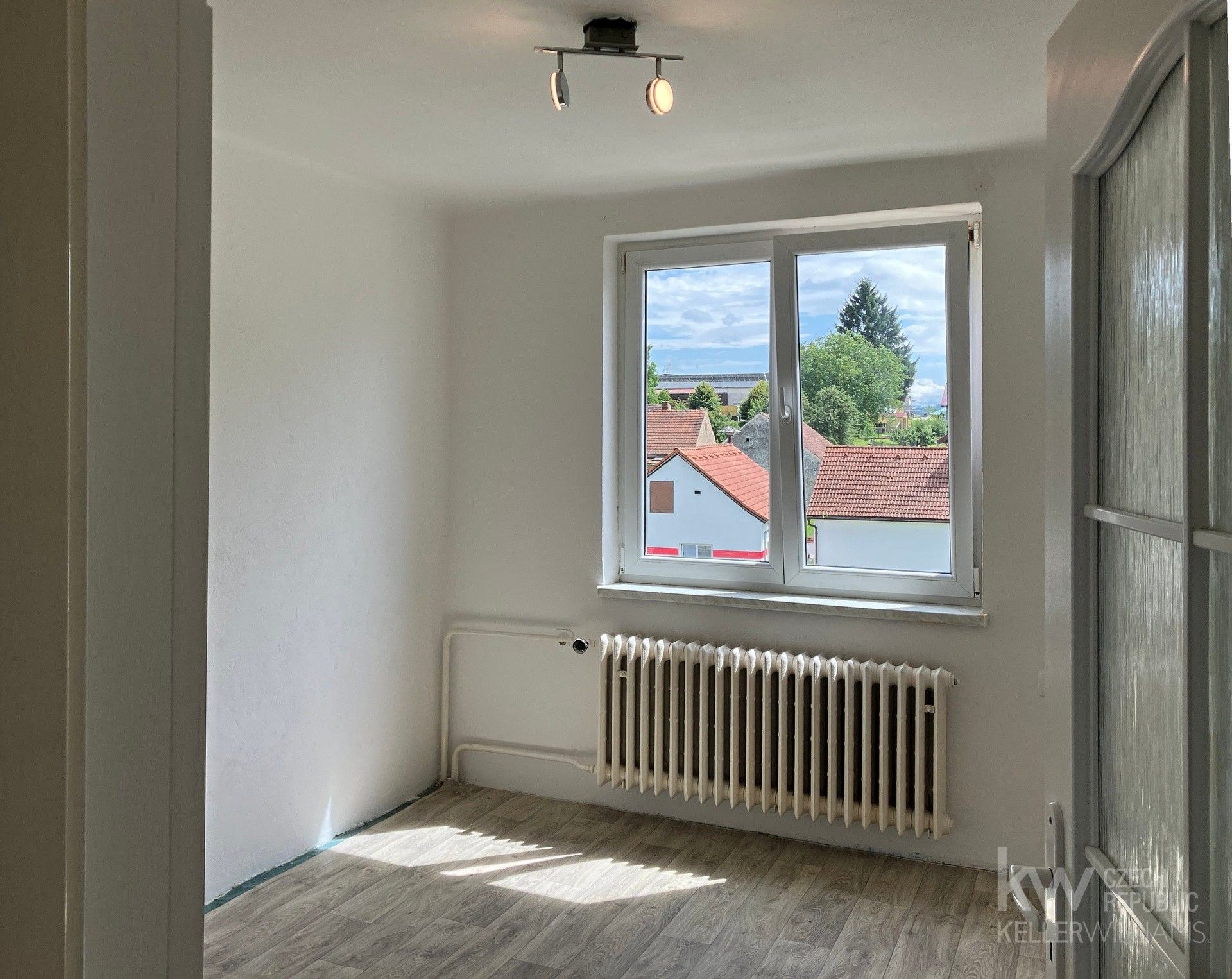 Pronájem byt 3+1 - Mojné, 61 m²