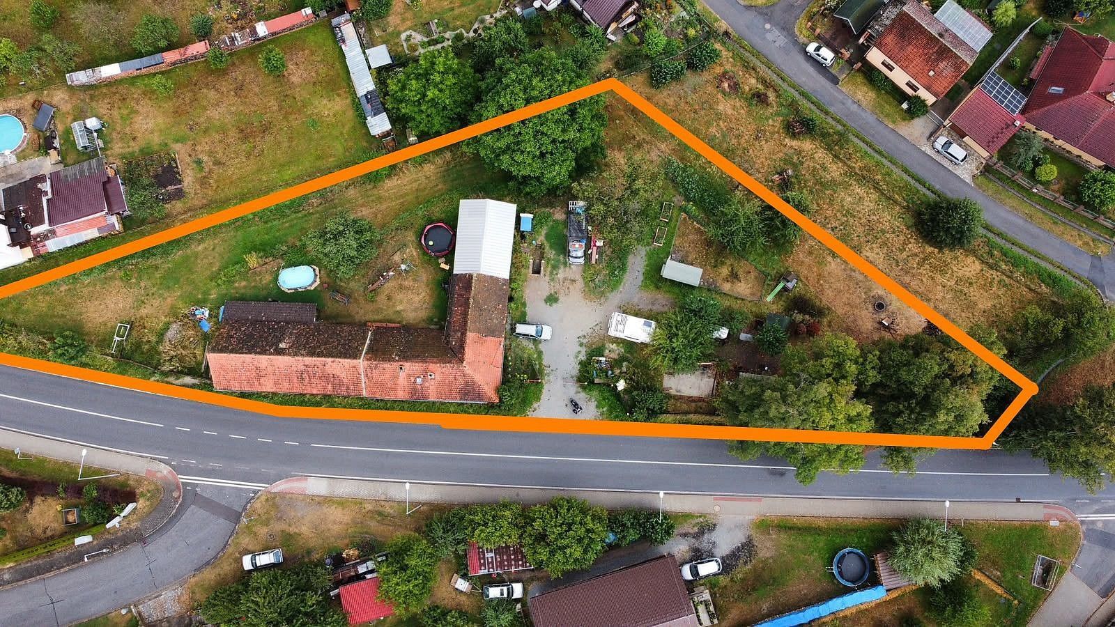 Rodinné domy, Ledenice, okres České Budějovice, Jihočeský kraj, 400 m² - 2