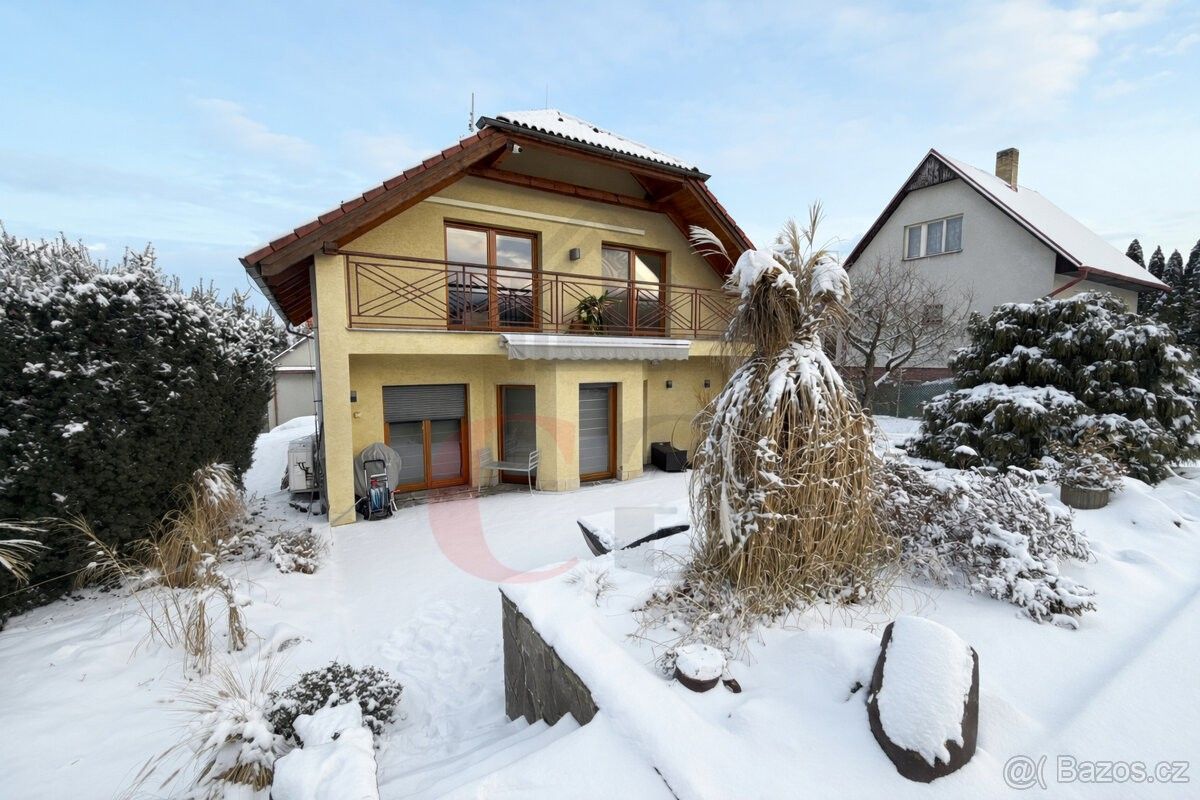 Rodinné domy, Plzeň, 321 00