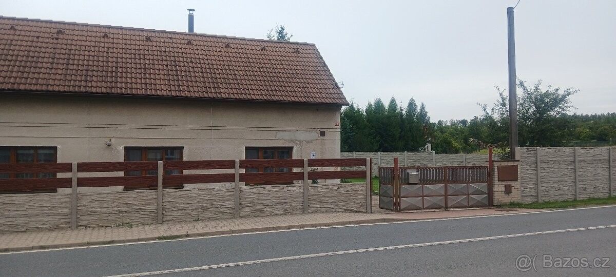 Rodinné domy, Mělnické Vtelno, 277 38