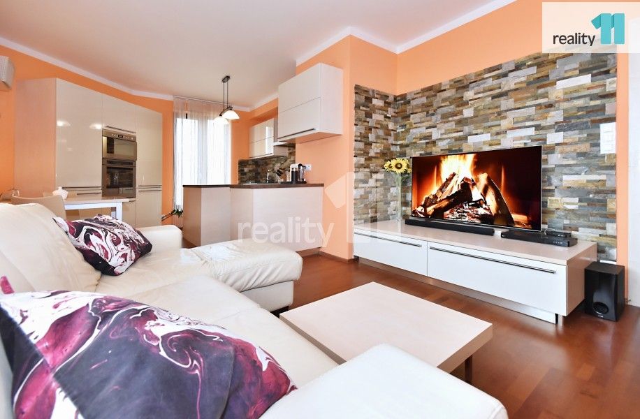 4+kk, Nademlejnská, Praha, 93 m² - 1
