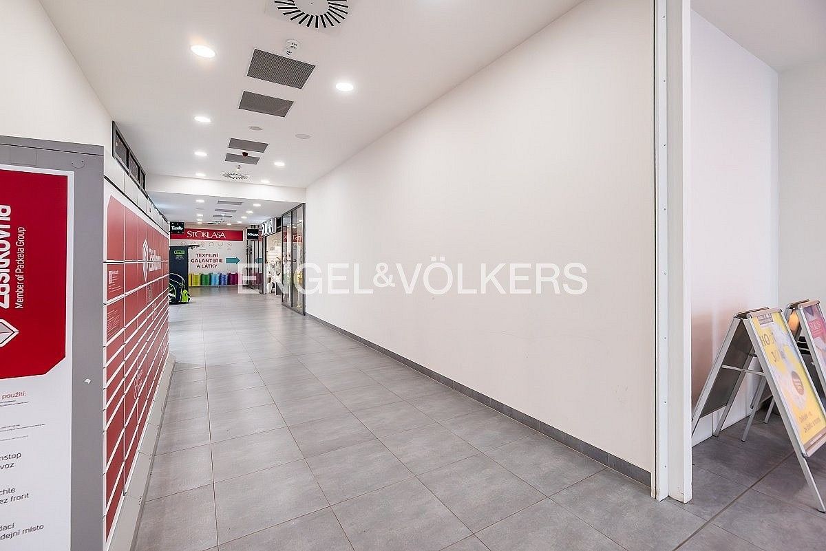 Pronájem obchodní prostory - Praha - Háje, okres Praha 11, Hlavní město Praha, 201 m² - 5