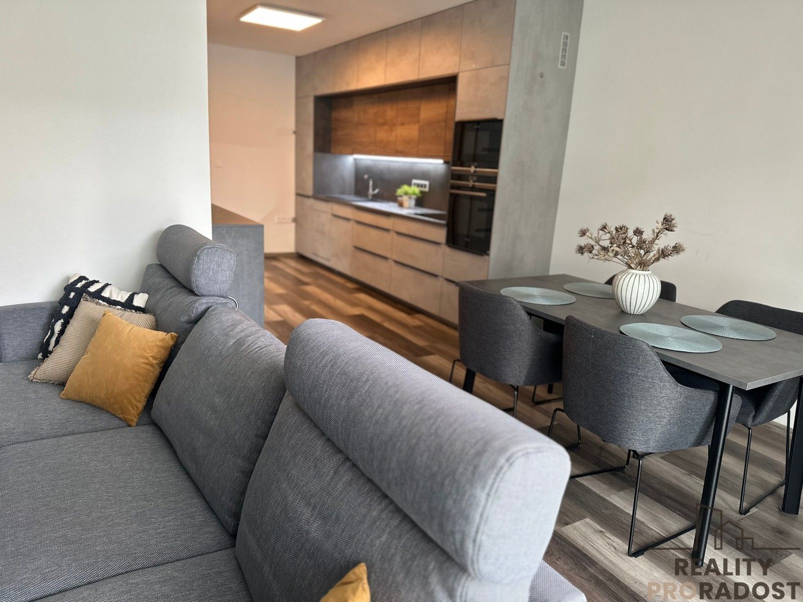 3+kk, Československé armády, Zábřeh, 71 m²