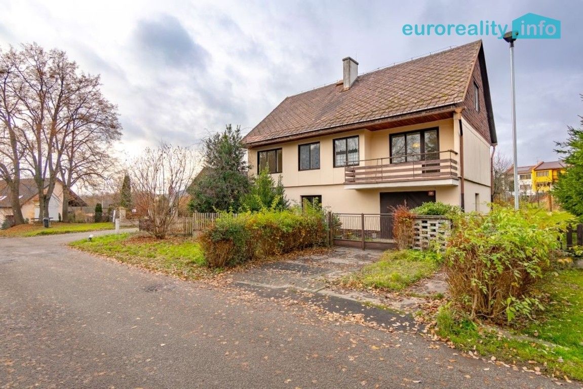 Rodinné domy, Ke Koupališti, Nový Bor, 250 m²