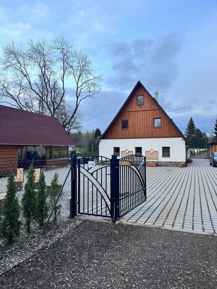 Chaty, Meziměstí - Ruprechtice u Broumova, Královéhradecký kraj - 2