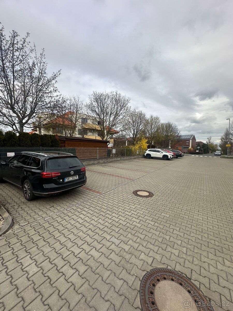 Prodej garáž - Jesenice u Prahy, 252 42