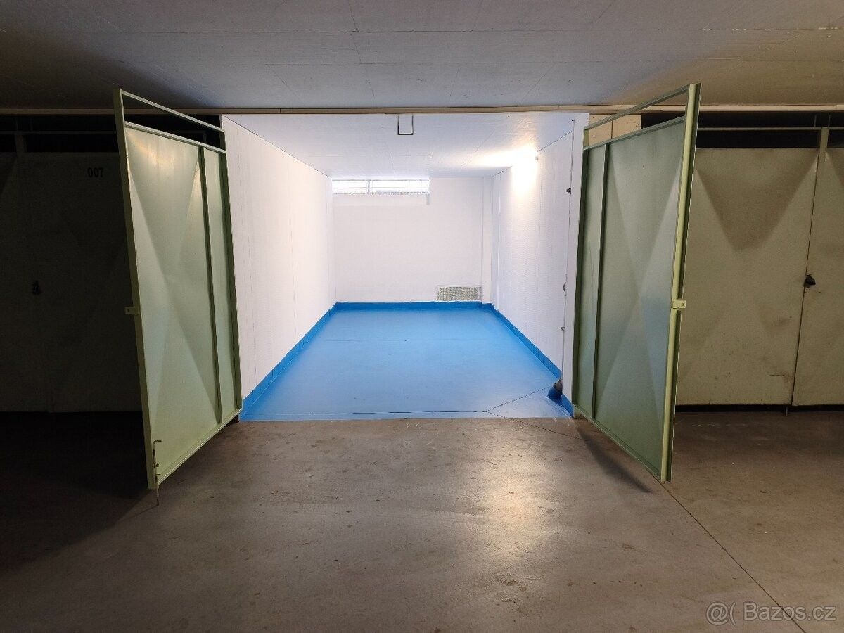 Garáže, Praha, 182 00