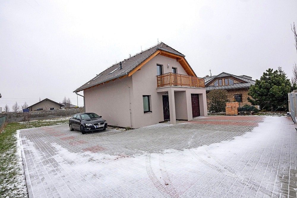 4+kk, Šeříková, Šestajovice, okres Praha-východ, 155 m² - 1