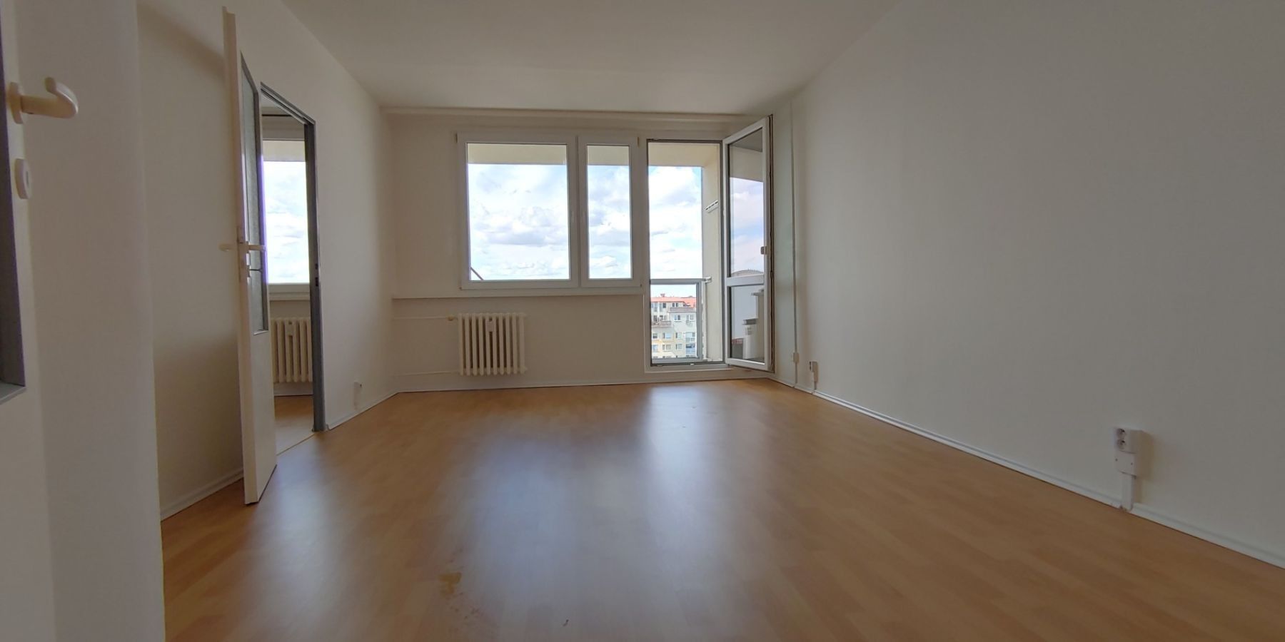 3+1, Krausova, Praha - Letňany, 75 m² - 2