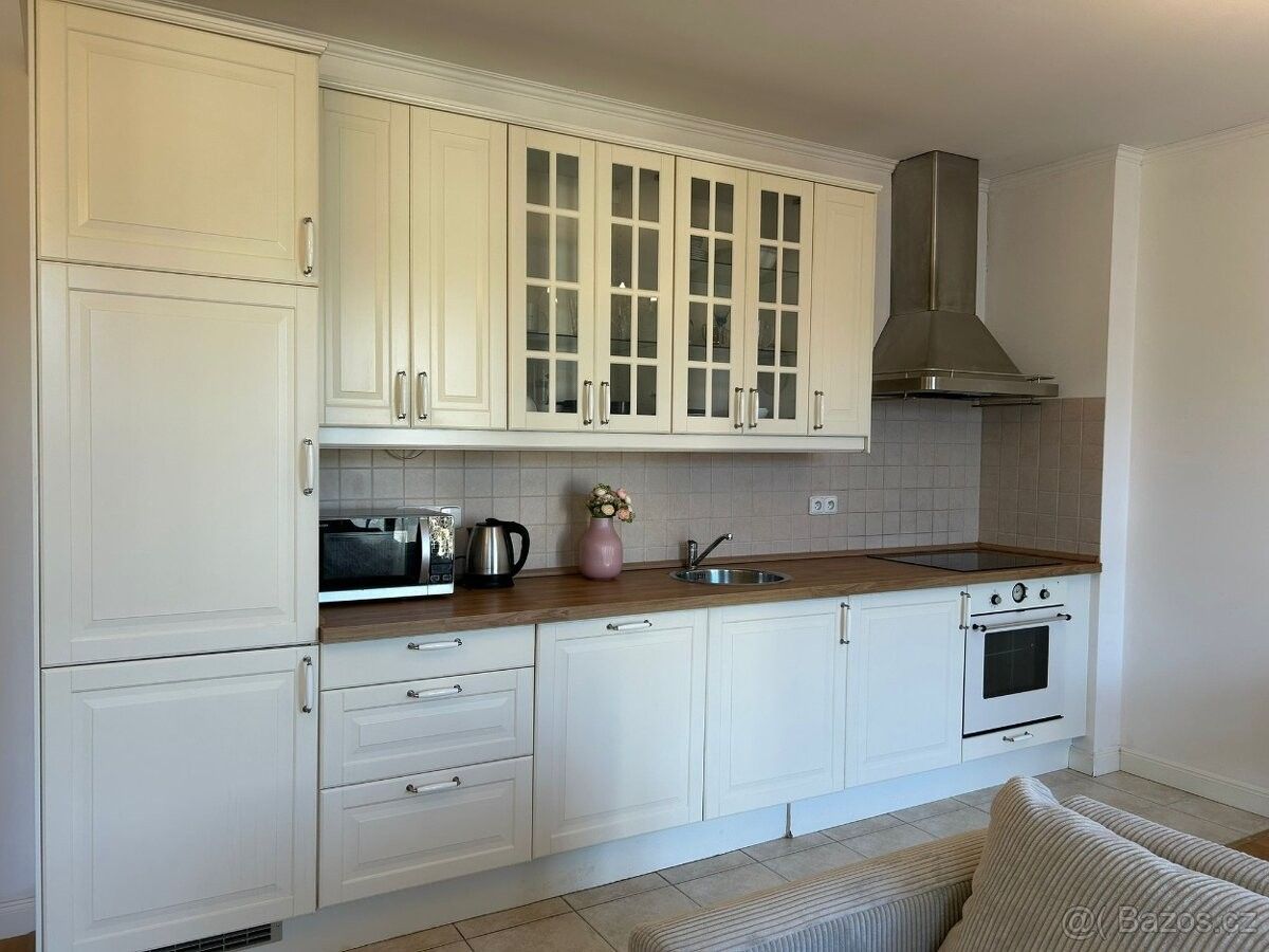 Pronájem byt - Praha, 120 00