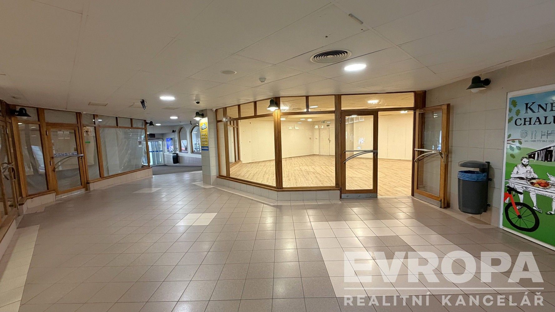 Obchodní prostory, Vrchlabí, okres Trutnov, Královéhradecký kraj, 132 m² - 2