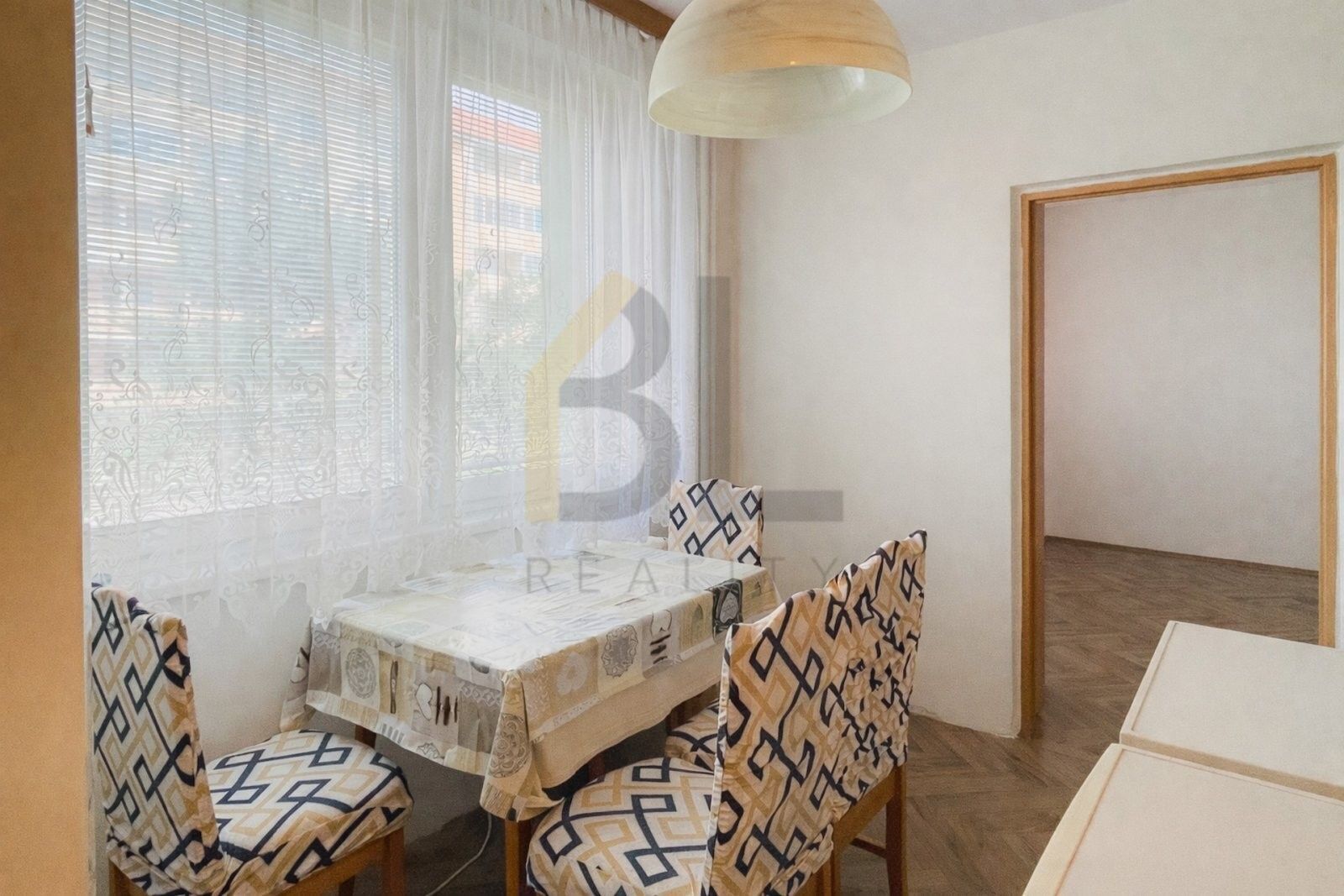 Pronájem byt 2+1 - Lesní, Hodonín, 56 m²