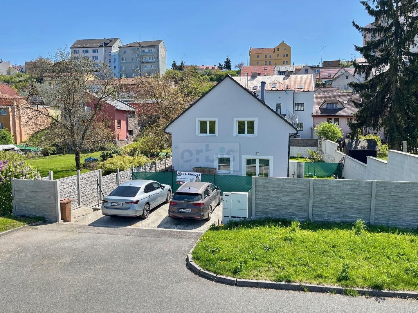 Rodinné domy, Pod Strání,Kladno, 160 m²